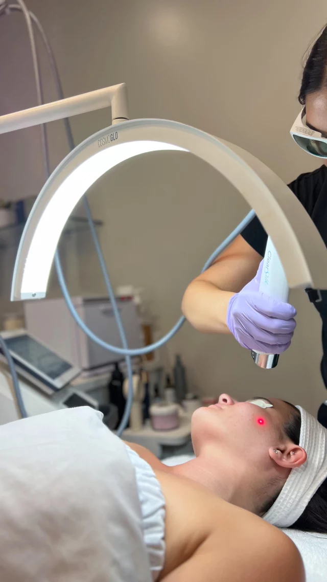 Have you tried our new ClearSilk laser treatment? (Bonus: numbing is not required and no downtown after!)

Our clinical aesthetician, Karli, recently completed a ClearSilk treatment on her patient and shares how this laser works to tackle acne, rosacea, and more! 

ClearSilk is a gentle, non-ablative laser treatment that produces buildable results. ClearSilk treats redness, rosacea, fine lines, wrinkles, acne, acne, scars, and pigment and improves skin’s overall appearance.

Interested in learning more about this treatment? We offer complimentary skincare consultations at our spa!

To schedule, please call Koch & Carlisle Plastic Surgery & Spa: 515-277-5555 | press “2” for our medical spa 

#laser #laserskincare #medicalspa #westdesmoines #iowamedicalspa #kochandcarlisleplasticsurgery 
@sciton_inc
@ikarli.aesthetics 

Koch & Carlisle Plastic Surgery & Spa is located at 4855 Mills Civic Parkway in West Des Moines, Iowa.